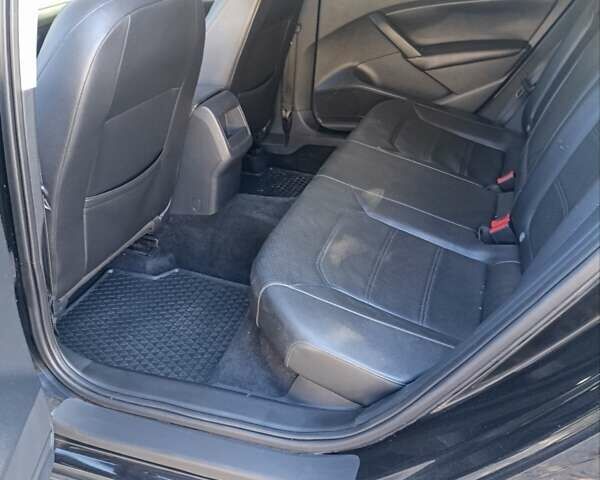 Черный Фольксваген Пассат, объемом двигателя 2.5 л и пробегом 193 тыс. км за 10400 $, фото 5 на Automoto.ua