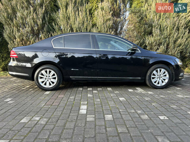 Черный Фольксваген Пассат, объемом двигателя 1.97 л и пробегом 228 тыс. км за 12000 $, фото 65 на Automoto.ua