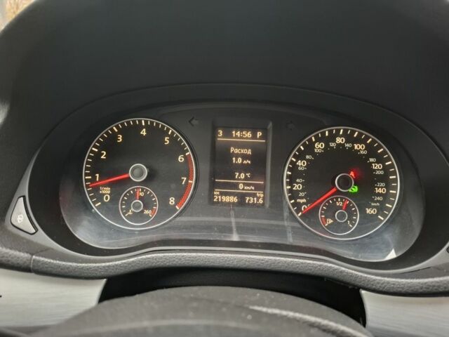 Черный Фольксваген Пассат, объемом двигателя 2.5 л и пробегом 219 тыс. км за 9500 $, фото 5 на Automoto.ua