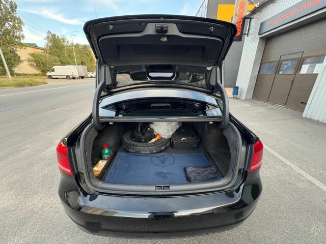 Фольксваген Пассат 2012 в Киеве на Automoto.ua Черный Фольксваген Пассат, объемом двигателя 2.5 л и пробегом 320 тыс. км за 10100 $, фото 7 на Automoto.ua