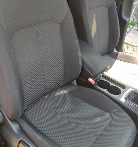 Черный Фольксваген Пассат, объемом двигателя 1.8 л и пробегом 197 тыс. км за 8750 $, фото 13 на Automoto.ua