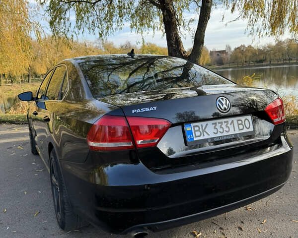 Чорний Фольксваген Пассат, об'ємом двигуна 2.5 л та пробігом 305 тис. км за 7900 $, фото 4 на Automoto.ua