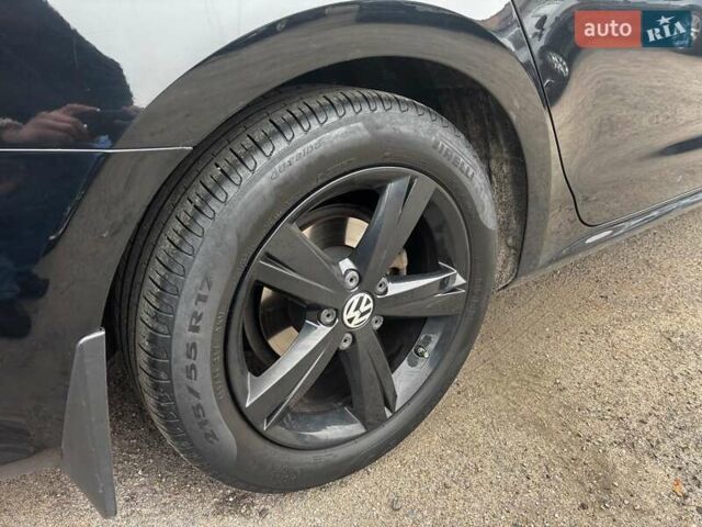 Черный Фольксваген Пассат, объемом двигателя 2.5 л и пробегом 246 тыс. км за 9690 $, фото 9 на Automoto.ua