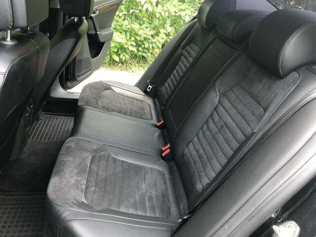 Чорний Фольксваген Пассат, об'ємом двигуна 2 л та пробігом 300 тис. км за 13516 $, фото 4 на Automoto.ua