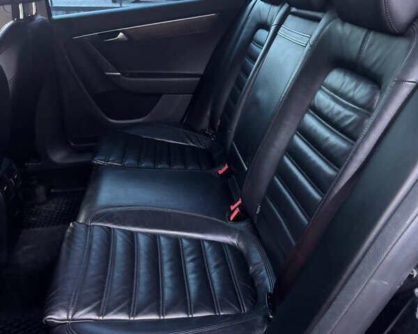 Фольксваген Пассат 2012 в Черновцах на Automoto.ua Черный Фольксваген Пассат, объемом двигателя 1.97 л и пробегом 220 тыс. км за 11200 $, фото 17 на Automoto.ua