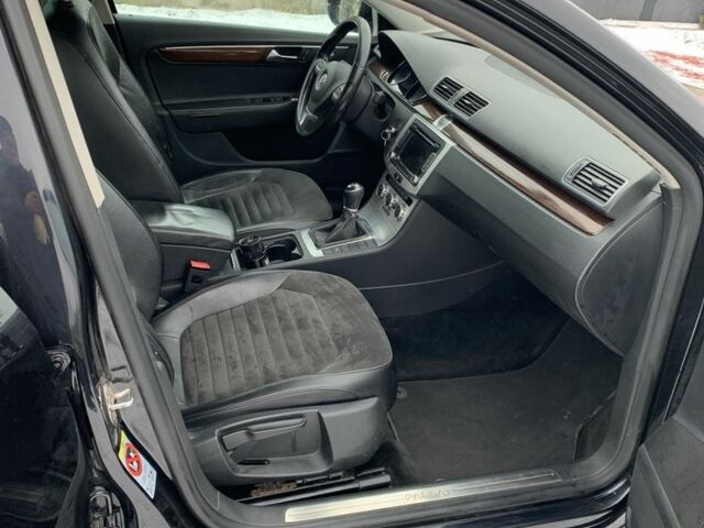 Черный Фольксваген Пассат, объемом двигателя 2 л и пробегом 152 тыс. км за 14000 $, фото 10 на Automoto.ua