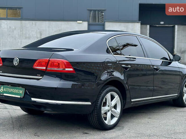Черный Фольксваген Пассат, объемом двигателя 1.8 л и пробегом 169 тыс. км за 12999 $, фото 9 на Automoto.ua
