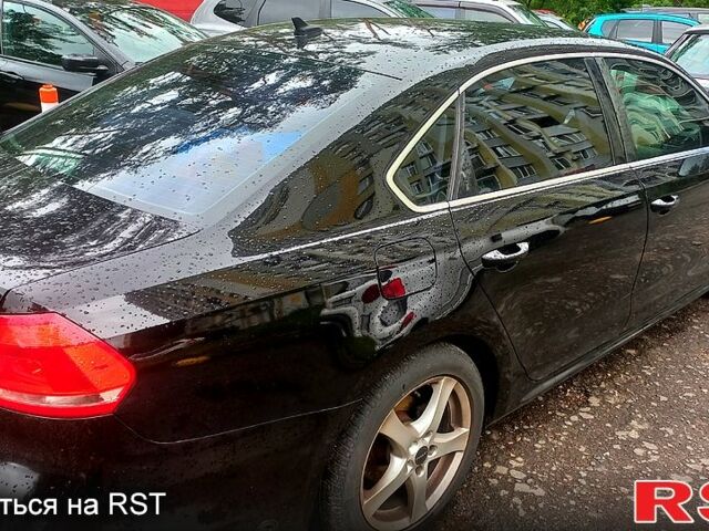 Черный Фольксваген Пассат, объемом двигателя 2.5 л и пробегом 288 тыс. км за 9300 $, фото 2 на Automoto.ua