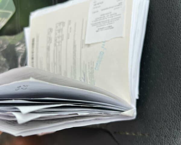 Чорний Фольксваген Пассат, об'ємом двигуна 2.5 л та пробігом 260 тис. км за 9500 $, фото 26 на Automoto.ua