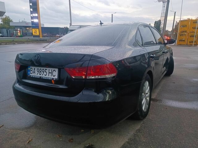 Черный Фольксваген Пассат, объемом двигателя 2.5 л и пробегом 229 тыс. км за 10350 $, фото 4 на Automoto.ua