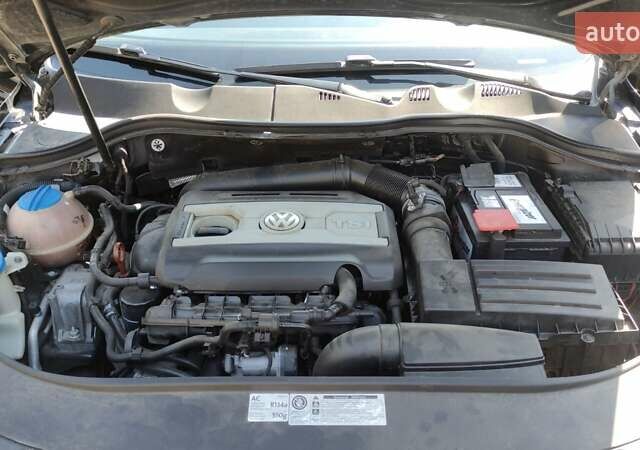 Черный Фольксваген Пассат, объемом двигателя 1.8 л и пробегом 197 тыс. км за 8750 $, фото 21 на Automoto.ua