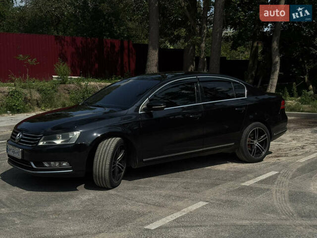 Черный Фольксваген Пассат, объемом двигателя 1.6 л и пробегом 370 тыс. км за 11300 $, фото 10 на Automoto.ua