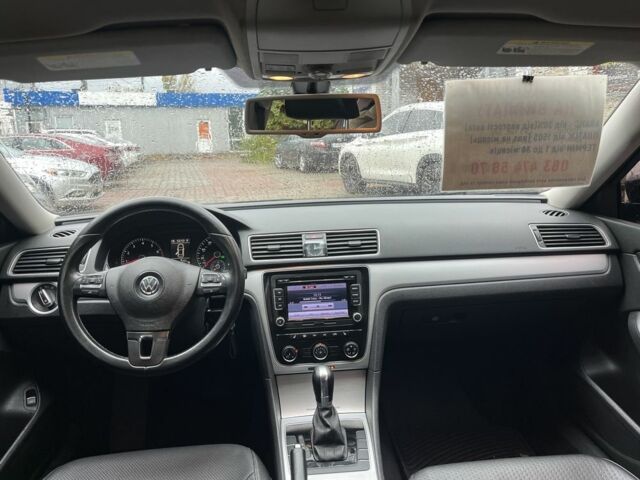 Черный Фольксваген Пассат, объемом двигателя 2.5 л и пробегом 193 тыс. км за 10500 $, фото 21 на Automoto.ua