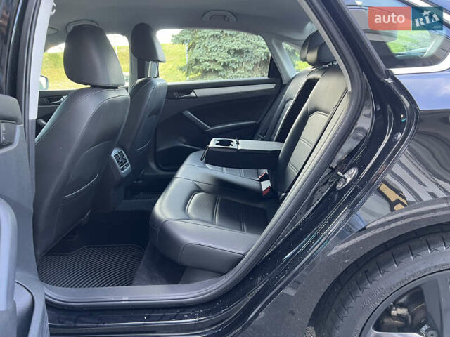 Фольксваген Пассат 2013 в Киеве на Automoto.ua Черный Фольксваген Пассат, объемом двигателя 2.5 л и пробегом 170 тыс. км за 10700 $, фото 41 на Automoto.ua