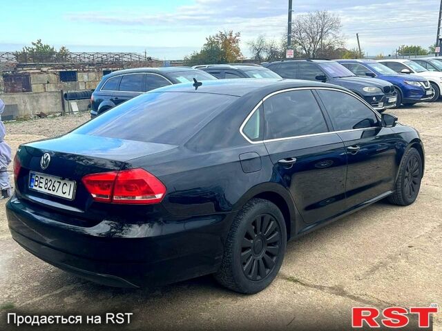 Черный Фольксваген Пассат, объемом двигателя 2.5 л и пробегом 200 тыс. км за 9999 $, фото 4 на Automoto.ua