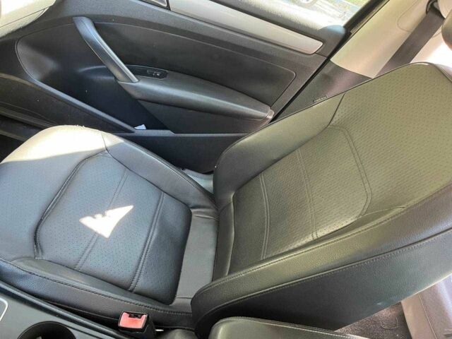 Чорний Фольксваген Пассат, об'ємом двигуна 2.5 л та пробігом 270 тис. км за 8500 $, фото 11 на Automoto.ua