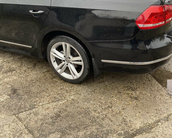 Черный Фольксваген Пассат, объемом двигателя 1.97 л и пробегом 220 тыс. км за 11700 $, фото 10 на Automoto.ua