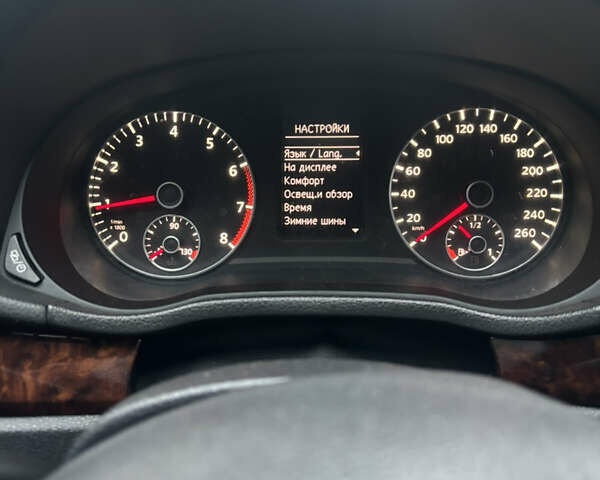 Черный Фольксваген Пассат, объемом двигателя 2.5 л и пробегом 277 тыс. км за 10900 $, фото 19 на Automoto.ua