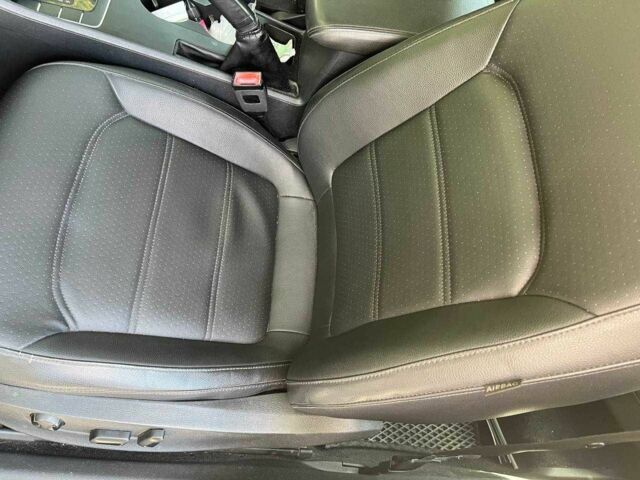 Чорний Фольксваген Пассат, об'ємом двигуна 2.5 л та пробігом 270 тис. км за 8500 $, фото 9 на Automoto.ua