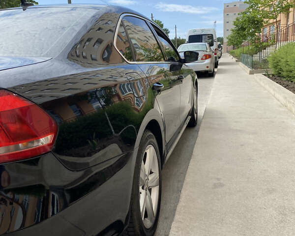 Чорний Фольксваген Пассат, об'ємом двигуна 2.48 л та пробігом 242 тис. км за 11000 $, фото 11 на Automoto.ua