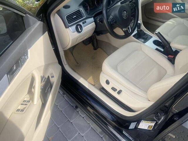 Чорний Фольксваген Пассат, об'ємом двигуна 2.5 л та пробігом 170 тис. км за 10200 $, фото 7 на Automoto.ua