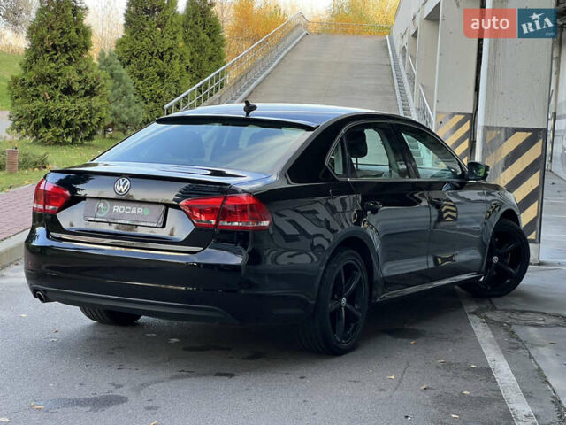 Фольксваген Пассат 2013 в Киеве на Automoto.ua Черный Фольксваген Пассат, объемом двигателя 2.5 л и пробегом 170 тыс. км за 10700 $, фото 17 на Automoto.ua