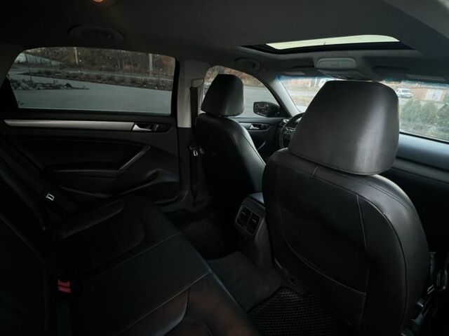 Фольксваген Пассат 2013 в Новоднестровск на Automoto.ua Черный Фольксваген Пассат, объемом двигателя 2 л и пробегом 293 тыс. км за 11500 $, фото 16 на Automoto.ua