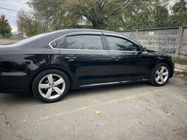 Черный Фольксваген Пассат, объемом двигателя 2.48 л и пробегом 191 тыс. км за 12100 $, фото 8 на Automoto.ua