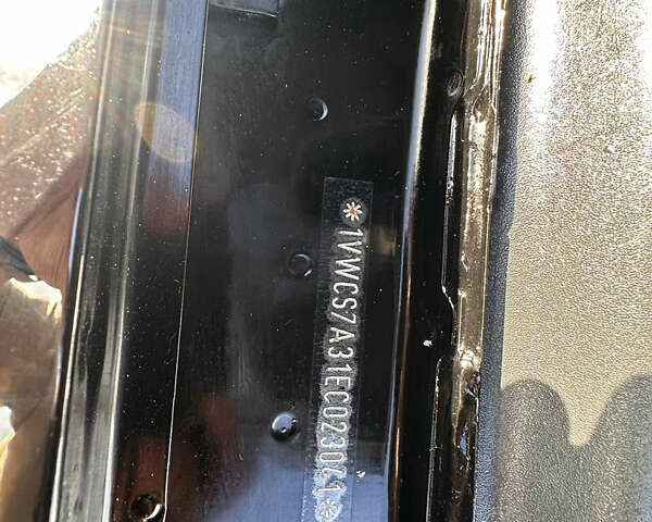 Черный Фольксваген Пассат, объемом двигателя 1.78 л и пробегом 230 тыс. км за 9500 $, фото 70 на Automoto.ua