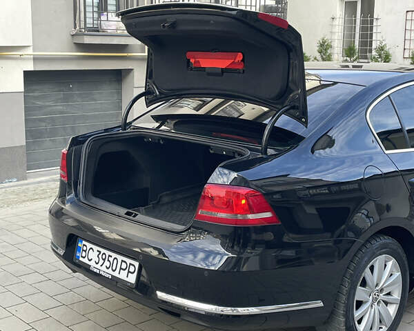 Фольксваген Пассат 2013 в Мукачеве на Automoto.ua Черный Фольксваген Пассат, объемом двигателя 1.97 л и пробегом 290 тыс. км за 10500 $, фото 24 на Automoto.ua