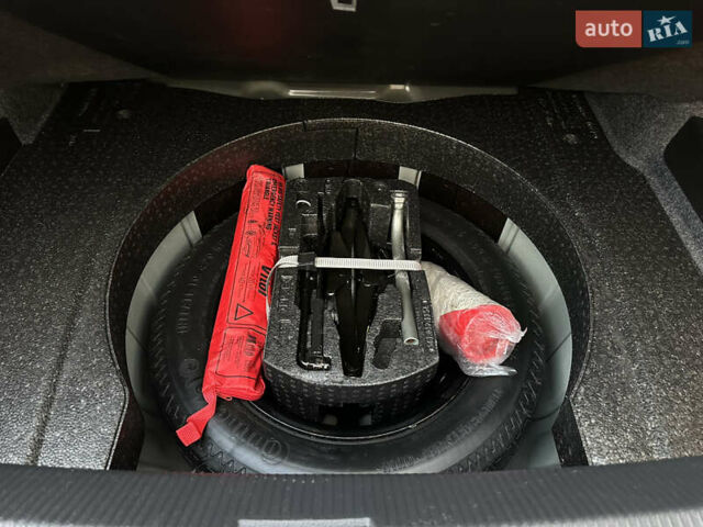 Чорний Фольксваген Пассат, об'ємом двигуна 2 л та пробігом 128 тис. км за 11300 $, фото 45 на Automoto.ua