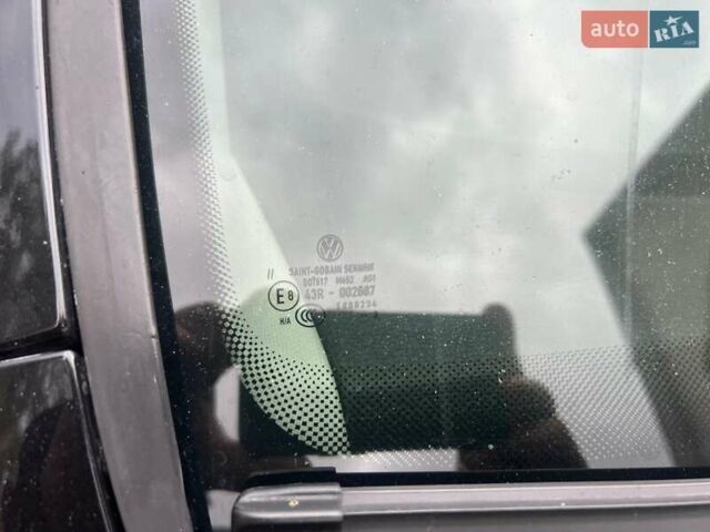 Чорний Фольксваген Пассат, об'ємом двигуна 1.97 л та пробігом 276 тис. км за 12200 $, фото 10 на Automoto.ua