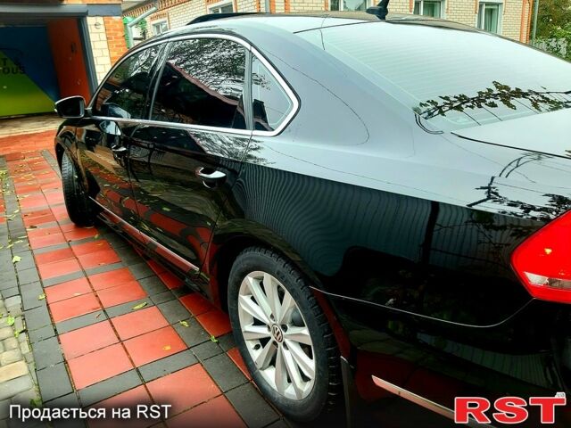 Черный Фольксваген Пассат, объемом двигателя 2.5 л и пробегом 218 тыс. км за 11999 $, фото 3 на Automoto.ua