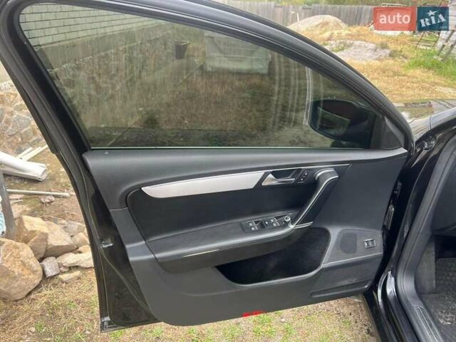 Чорний Фольксваген Пассат, об'ємом двигуна 1.97 л та пробігом 276 тис. км за 12200 $, фото 23 на Automoto.ua