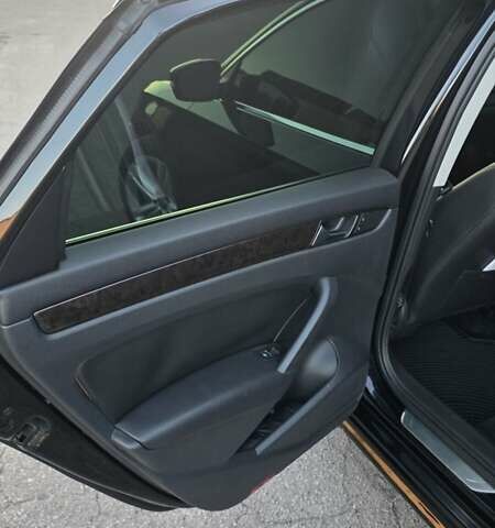 Чорний Фольксваген Пассат, об'ємом двигуна 2 л та пробігом 190 тис. км за 11700 $, фото 13 на Automoto.ua