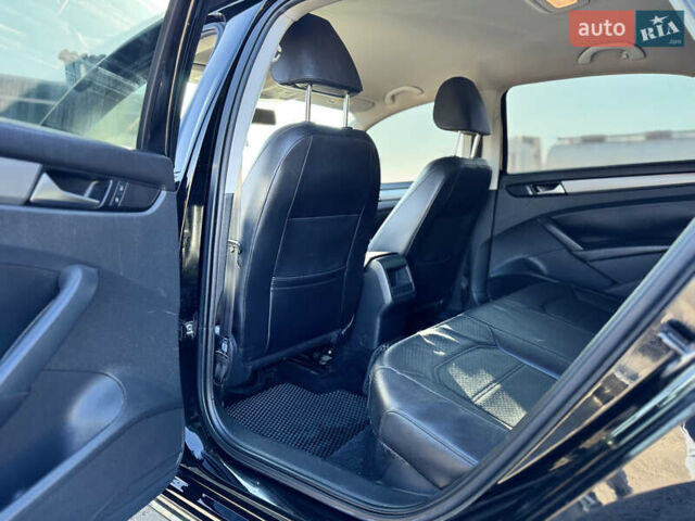 Черный Фольксваген Пассат, объемом двигателя 1.8 л и пробегом 280 тыс. км за 11300 $, фото 17 на Automoto.ua