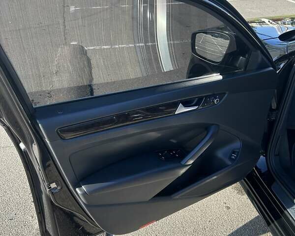 Черный Фольксваген Пассат, объемом двигателя 1.8 л и пробегом 240 тыс. км за 11300 $, фото 9 на Automoto.ua