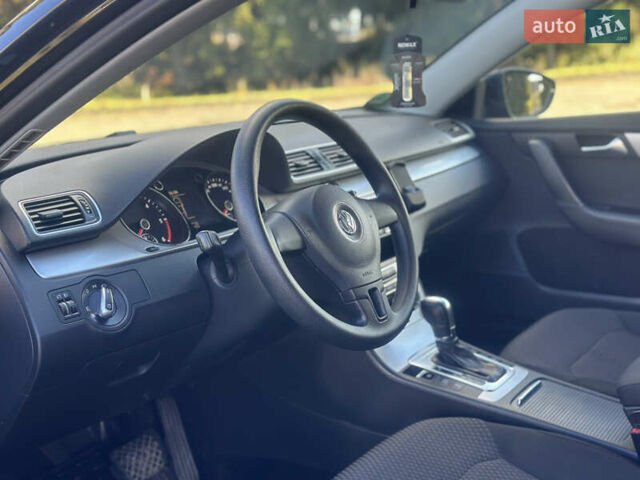 Фольксваген Пассат 2013 в Дубно на Automoto.ua Черный Фольксваген Пассат, объемом двигателя 2 л и пробегом 267 тыс. км за 11500 $, фото 50 на Automoto.ua
