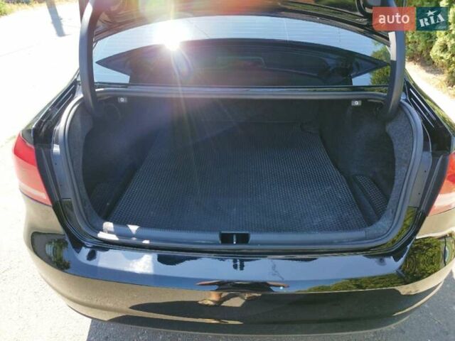 Чорний Фольксваген Пассат, об'ємом двигуна 2.5 л та пробігом 138 тис. км за 9000 $, фото 18 на Automoto.ua