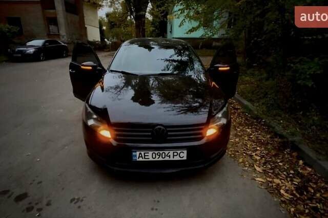 Чорний Фольксваген Пассат, об'ємом двигуна 2.5 л та пробігом 268 тис. км за 9500 $, фото 3 на Automoto.ua