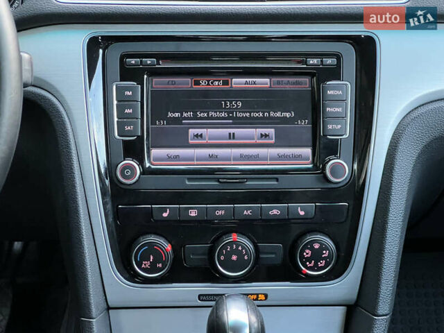 Фольксваген Пассат 2013 в Киеве на Automoto.ua Черный Фольксваген Пассат, объемом двигателя 2.5 л и пробегом 170 тыс. км за 10700 $, фото 37 на Automoto.ua