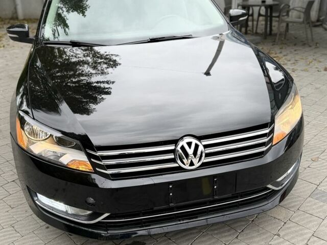 Черный Фольксваген Пассат, объемом двигателя 1.8 л и пробегом 154 тыс. км за 11000 $, фото 3 на Automoto.ua