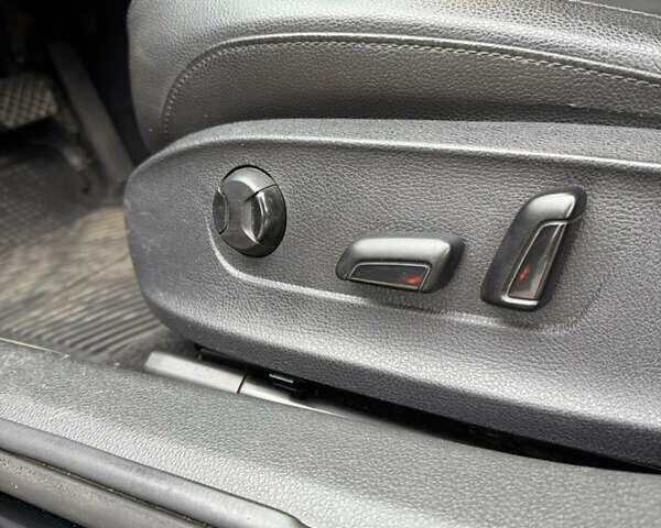 Черный Фольксваген Пассат, объемом двигателя 1.8 л и пробегом 162 тыс. км за 8499 $, фото 16 на Automoto.ua