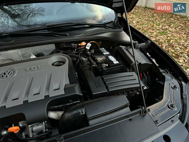 Чорний Фольксваген Пассат, об'ємом двигуна 2 л та пробігом 128 тис. км за 11300 $, фото 58 на Automoto.ua