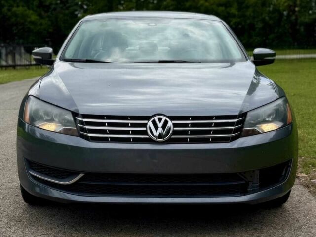 Черный Фольксваген Пассат, объемом двигателя 2 л и пробегом 81 тыс. км за 3900 $, фото 1 на Automoto.ua