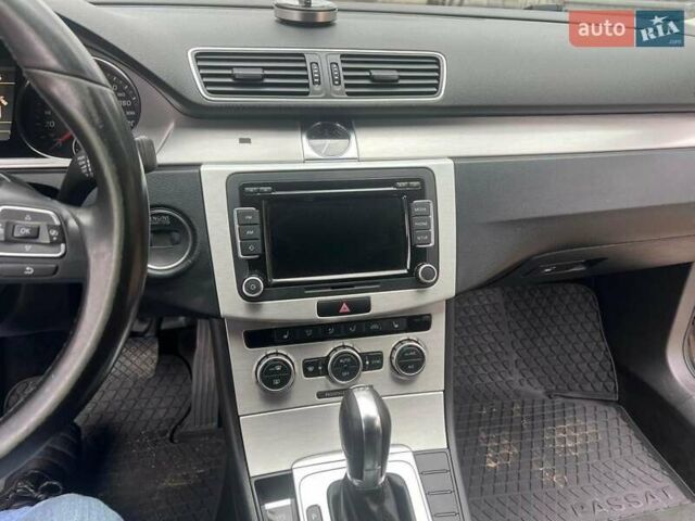 Чорний Фольксваген Пассат, об'ємом двигуна 1.97 л та пробігом 276 тис. км за 12200 $, фото 18 на Automoto.ua