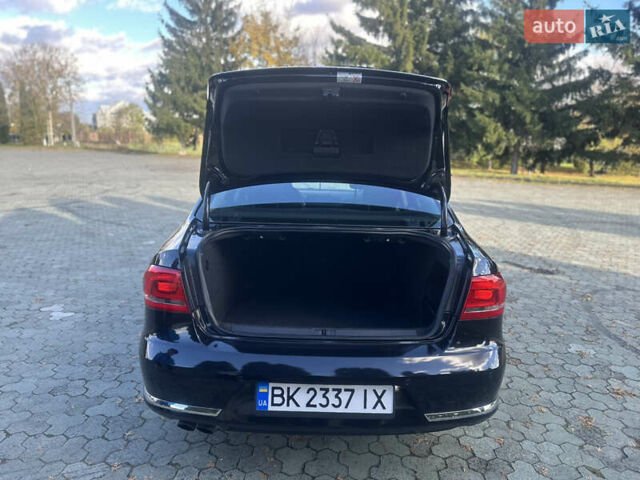 Черный Фольксваген Пассат, объемом двигателя 2 л и пробегом 267 тыс. км за 11500 $, фото 57 на Automoto.ua