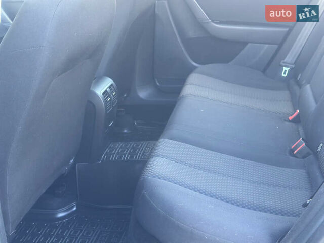 Фольксваген Пассат 2013 в Дубно на Automoto.ua Черный Фольксваген Пассат, объемом двигателя 2 л и пробегом 267 тыс. км за 11500 $, фото 41 на Automoto.ua