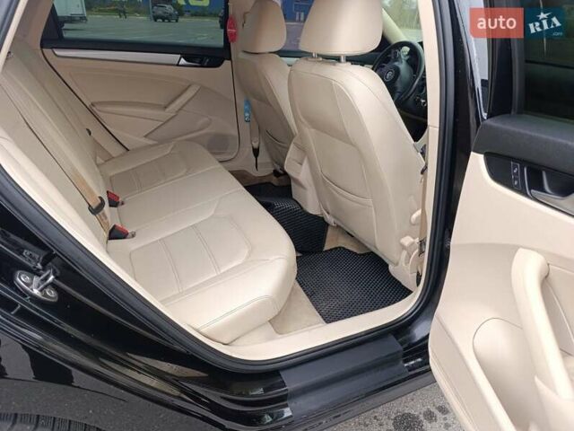 Черный Фольксваген Пассат, объемом двигателя 1.8 л и пробегом 221 тыс. км за 9000 $, фото 3 на Automoto.ua