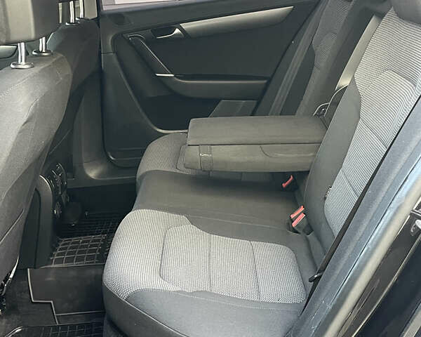 Фольксваген Пассат 2013 в Мукачеве на Automoto.ua Черный Фольксваген Пассат, объемом двигателя 1.97 л и пробегом 290 тыс. км за 10500 $, фото 16 на Automoto.ua